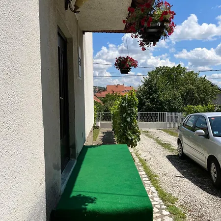 Loza House * Aranđelovac